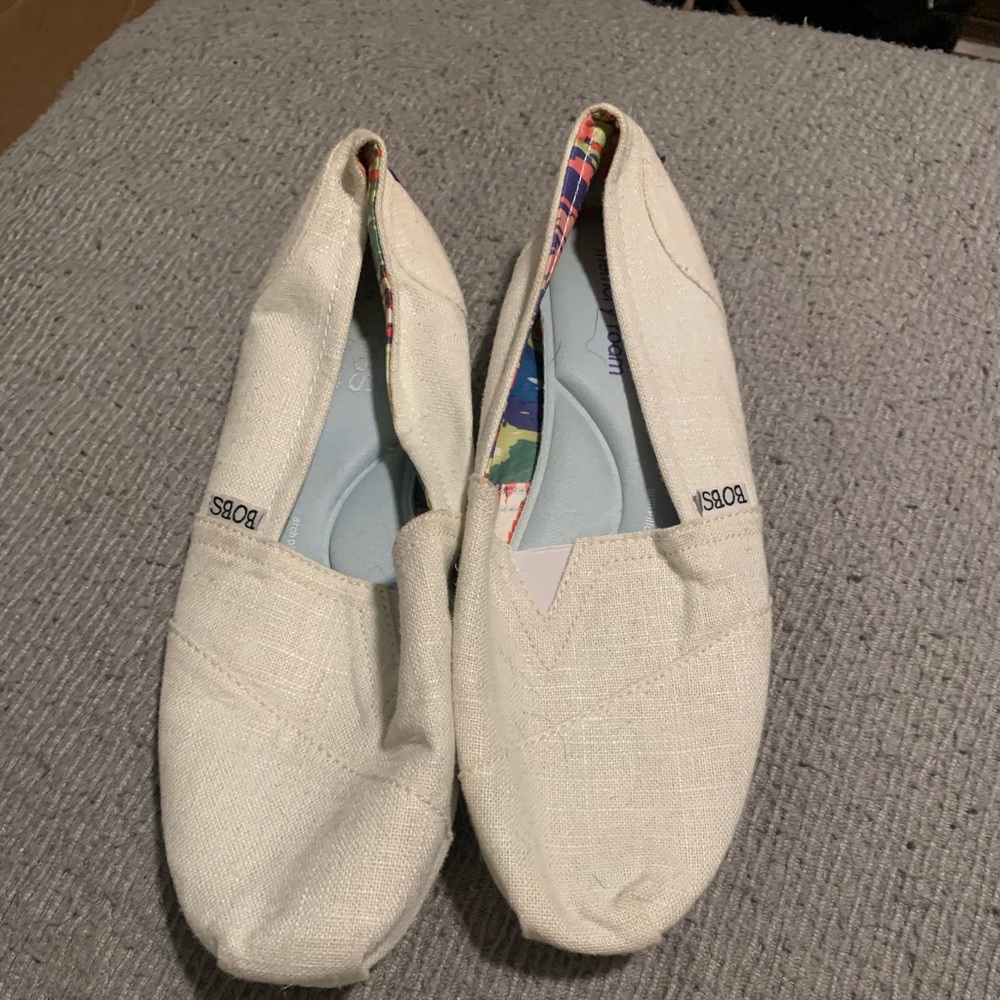 cream bobs, size 10